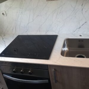 Laminam Statuarietto surface installed in a contemporary kitchen in London, UK.