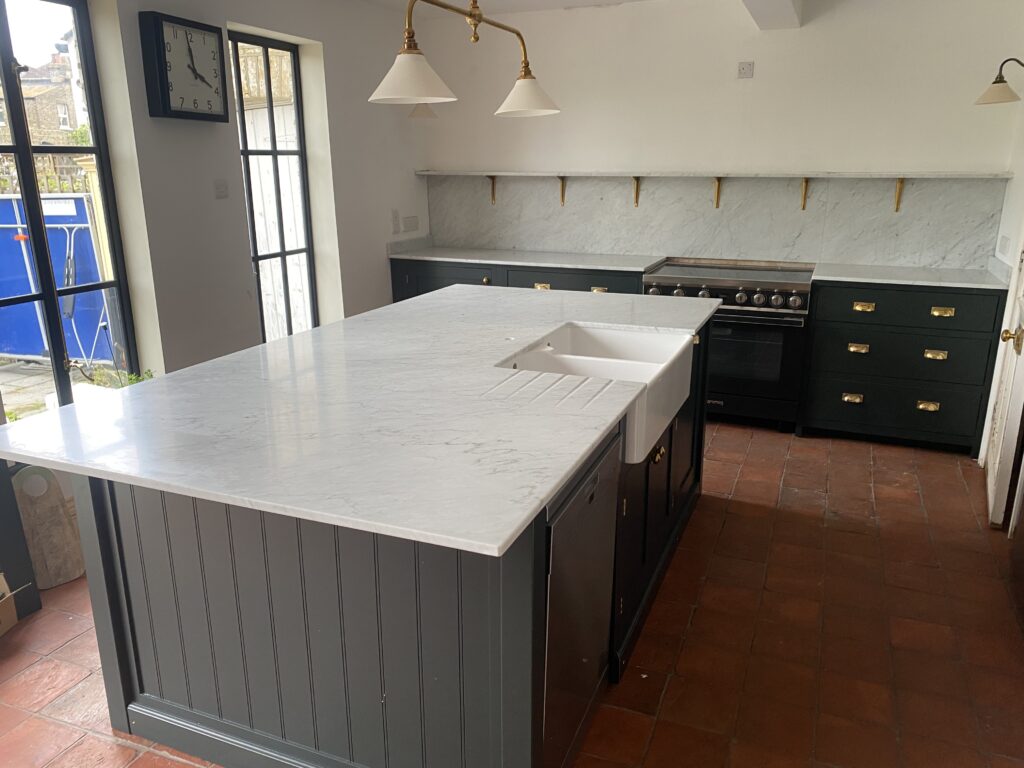 Natural Stone Marble kitchen worktops: Carrara Marble